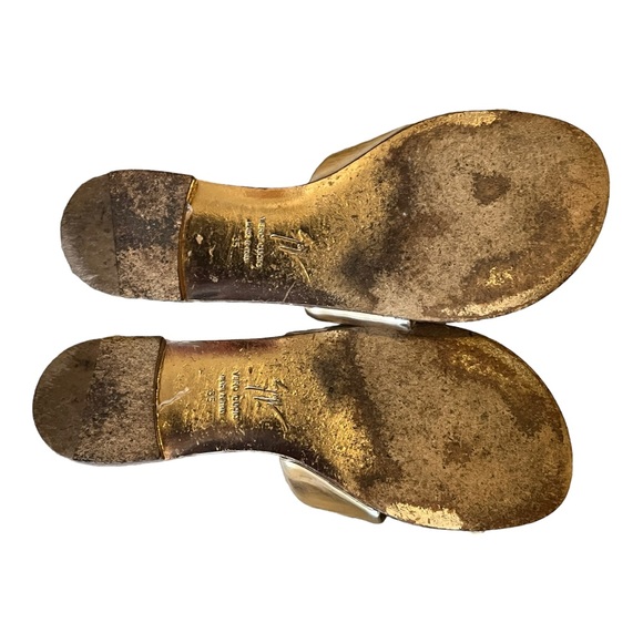 Stunning Giuseppe Zanotti Nude Sandals Mirror Vamp Toe Ring Nappa SZ 35 - Picture 12 of 12